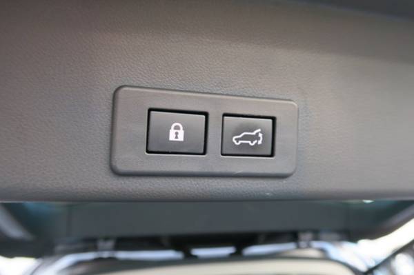 2020 Subaru Ascent Premium w/8-Passenger Convenience Pkg - cars & for sale in Belton, MO – photo 11