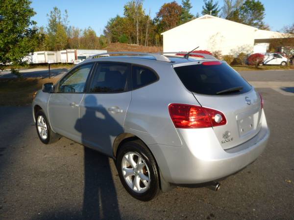 2008 NISSAN ROGUE SUV 4 CYL ONE OWNER AWD VERY CLEAN RUNS/DRIVES GOOD for sale in Milford, MA – photo 3