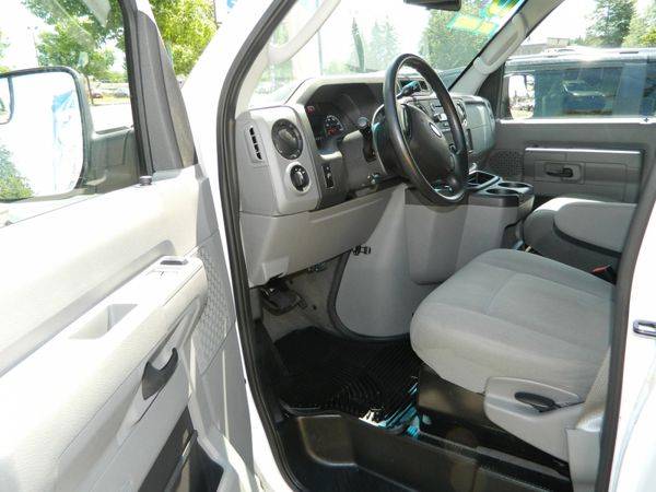 2013 Ford Econoline E350 Super Duty Passenger Van - EXTRA CLEAN!! EZ... for sale in Yelm, WA – photo 9