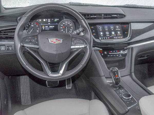 2020 Caddy Cadillac XT6 AWD Sport hatchback Crystal White Tricoat -... for sale in Novi, MI – photo 16