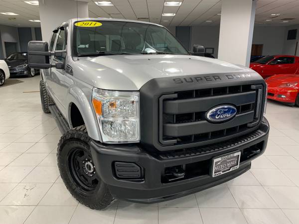 2011 FORD F-250 SUPER DUTY XL - cars & trucks - by dealer - vehicle... for sale in Springfield, IL