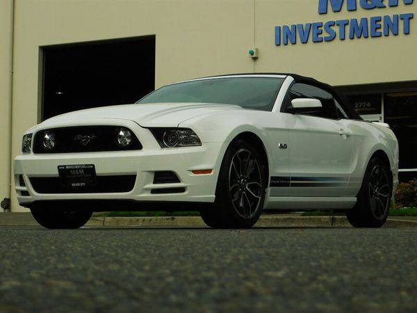 2013 Ford Mustang GT Premium Convertible / Heated Leather /LOW MILES... for sale in Portland, OR