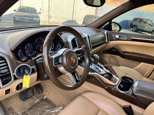 2017 Porsche Cayenne Platinum Edition - - by dealer for sale in Brooklyn, NY – photo 18