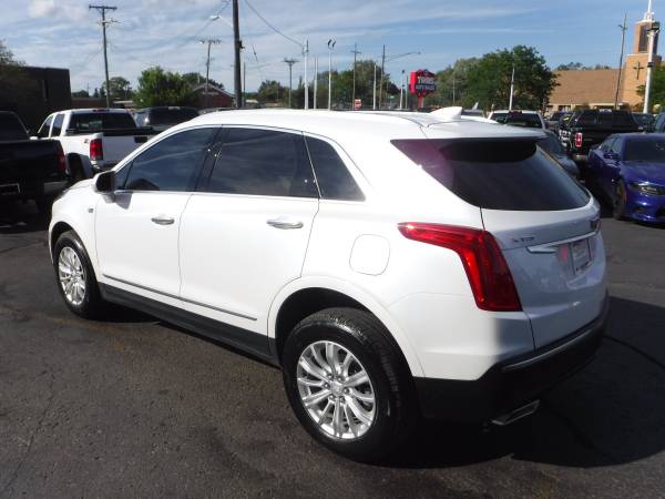 2018 CADILLAC XT5**LIKE NEW **LOW LOW MILES**FINANCING AVAILABLE** for sale in redford, MI – photo 6