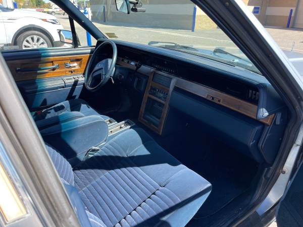 1987 Lincoln Continental Roadster 60, 400 Orig Miles! for sale in Raymond, ME – photo 6
