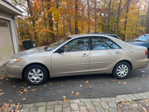 Toyota Camry $2000obo - cars & trucks - by owner - vehicle... for sale in Guilford , CT – photo 4