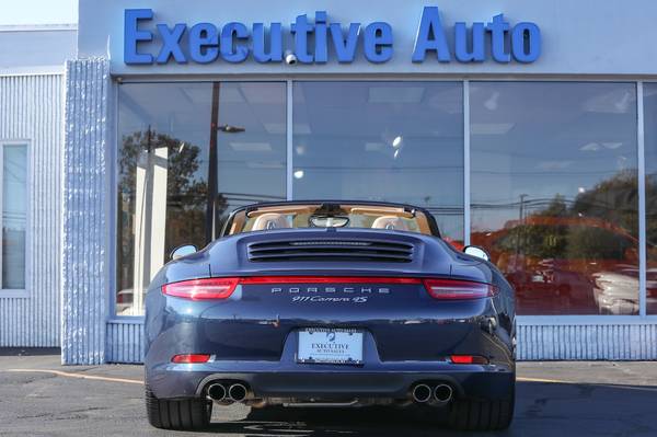 2016 PORSCHE 911 C4S Cab Only 17,000 Miles! - cars & trucks - by... for sale in Smithfield, RI – photo 6