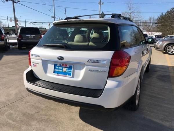 2007 *Subaru* *Outback* *2.5i* - cars & trucks - by dealer - vehicle... for sale in Medina, OH – photo 10