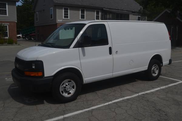 2009 Chevrolet Express 2500 Cargo Van 103k for sale in Andover, MA – photo 2