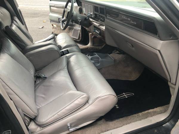 Dropped 1989 Lincoln town car - cars & trucks - by owner - vehicle... for sale in Voorheesville, NY – photo 18