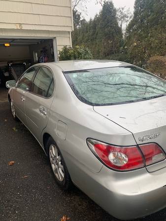 2004 Lexus ES 330 for sale in Great Neck, NY – photo 2