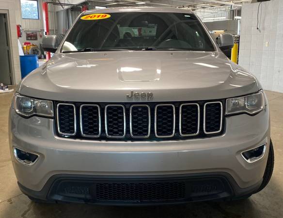 2019 Jeep Grand Cherokee 4dr Laredo 4WD - - by dealer for sale in Coopersville, MI – photo 2