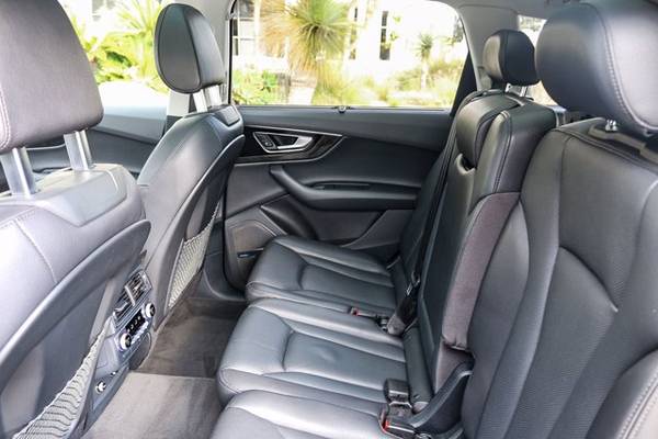 2019 Audi Q7 Prestige - - by dealer - vehicle for sale in Santa Barbara, CA – photo 17