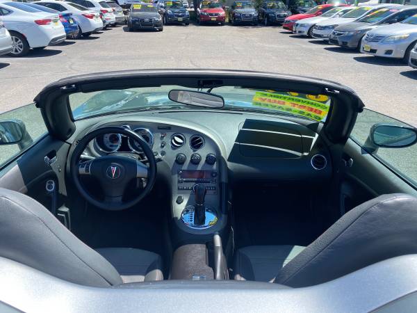 2007 Pontiac Solstice 2dr CONVERTIBLE - - by dealer for sale in Boise, ID – photo 3