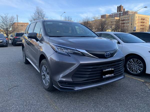 Brand New 2021 Hybrid Toyota Sienna WAV - Weekly RENTAL/BACHAP LLC for sale in Woodhaven, NY – photo 2