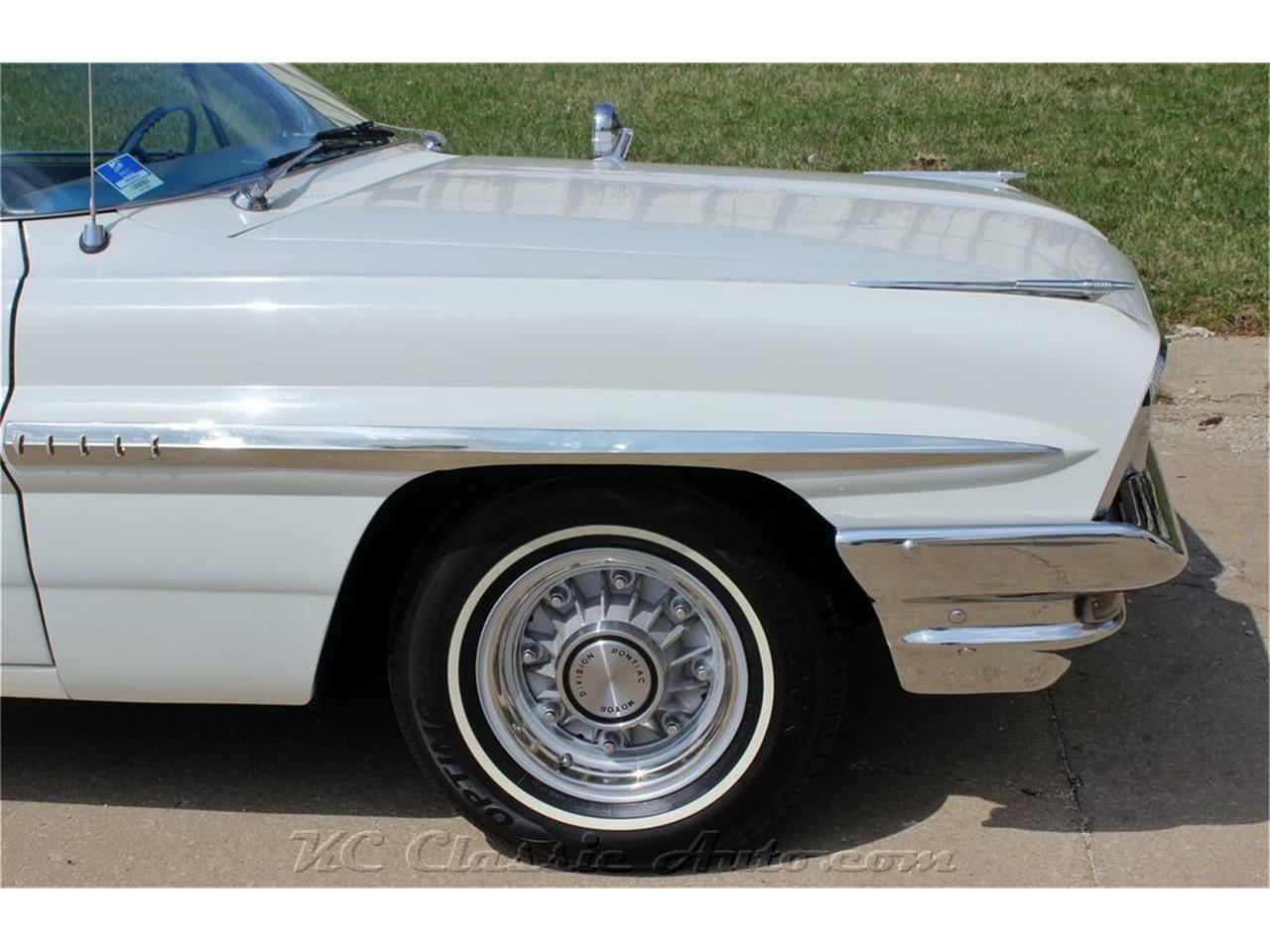1961 Pontiac Bonneville for sale in Lenexa, KS – photo 24