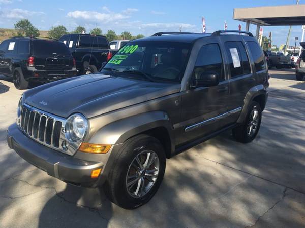 2005 JEEP LIBERTY LIMITED 4X4 LOADED LEATHER NEW TIRES NICE for sale in Sarasota, FL – photo 24