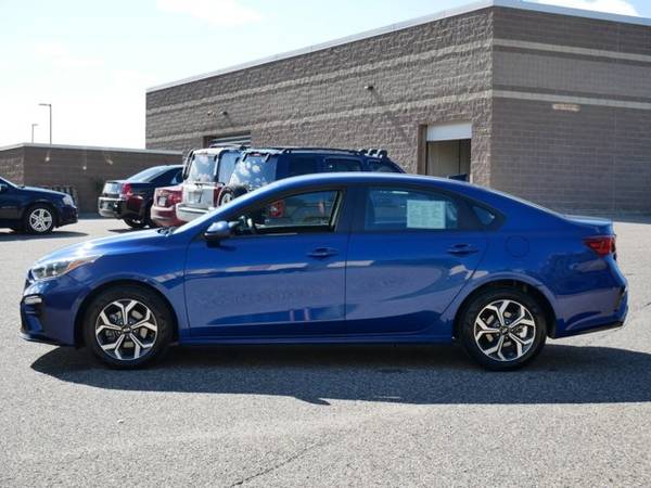 2020 Kia Forte LXS - - by dealer - vehicle automotive for sale in Hudson, MN – photo 4