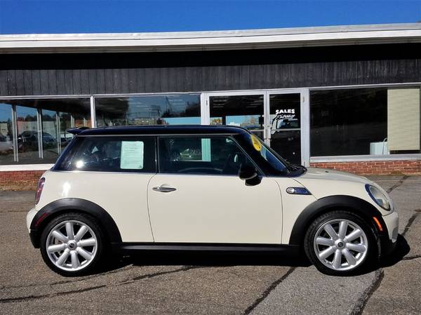 2008 Mini Cooper S 116K, 6 Speed, AC, CD, Heated Seats, Leather, Roof! for sale in Belmont, ME – photo 2