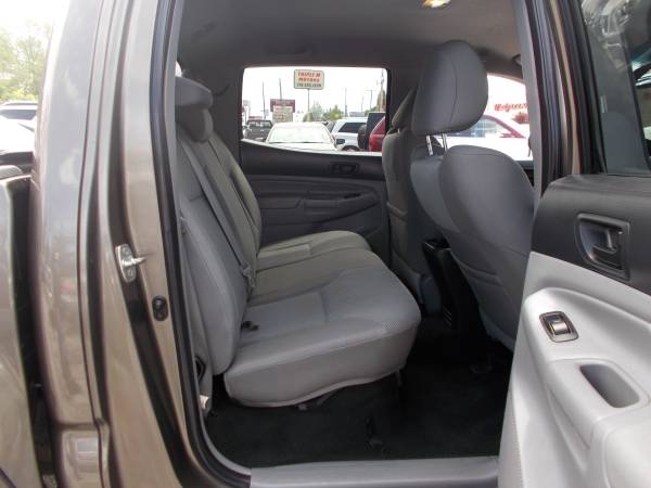 2012 TOYOTA TACOMA V6 4x4 4dr Double Cab 5.0 ft SB 5A for sale in ST JOHN, IL – photo 10