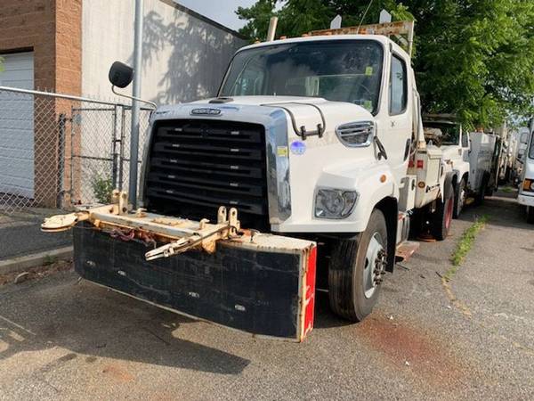2014 Freightliner 108SD TOW TRUCK/WRECKER - cars & trucks - by... for sale in Massapequa Park, NY
