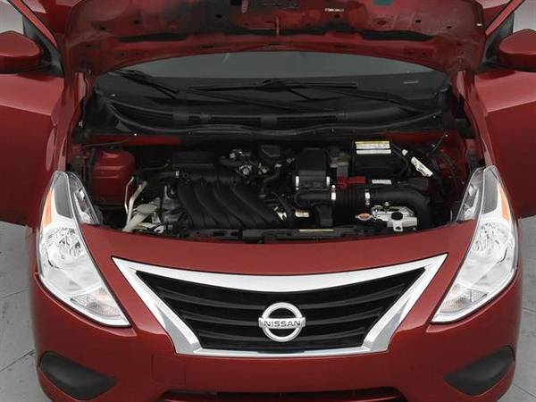 2017 Nissan Versa SV Sedan 4D sedan Red - FINANCE ONLINE for sale in Round Rock, TX – photo 4