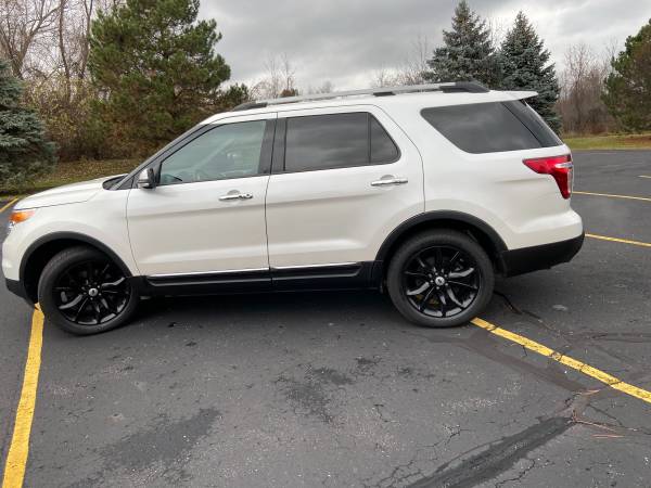 2013 Ford Explorer Limited AWD 99K - cars & trucks - by owner -... for sale in Rochester, MI – photo 5