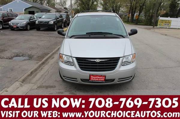 2006*CHRYSLER**TOWN & COUNTRY* 95K 1OWNER CD KEYLES GOOD TIRES 584507 for sale in Chicago, IL – photo 2