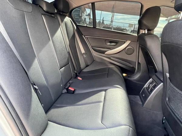 2018 BMW 3-Series 320i Sedan - - by dealer - vehicle for sale in El Paso, TX – photo 24