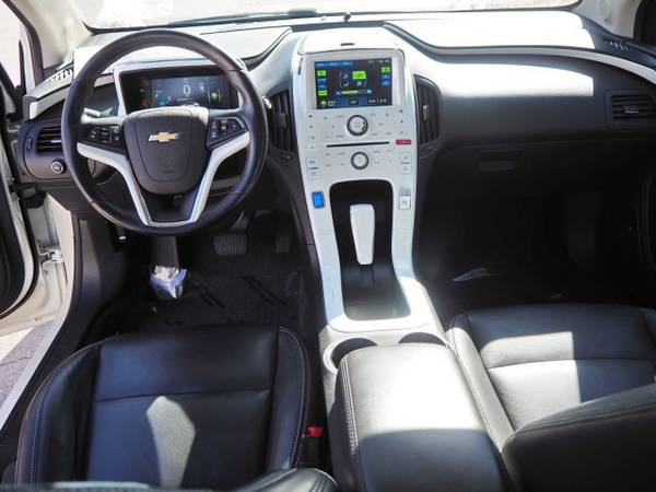 2013 Chevrolet Volt SKU:DU119408 Hatchback for sale in Englewood, CO – photo 19