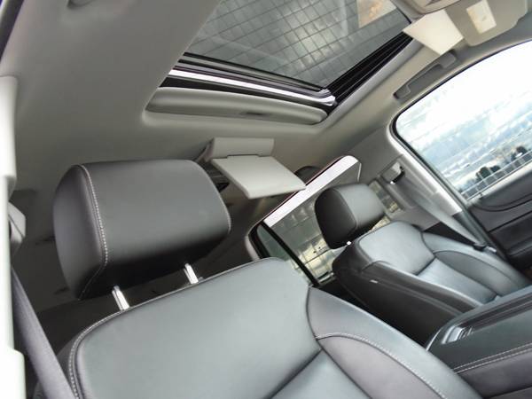 2016 Chevrolet Tahoe LT 7 Passeng Captains Chairs Nav DVD Sunroof for sale in Aurora, CO – photo 24