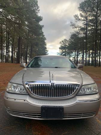 2002 Lincoln Town Car - cars & trucks - by dealer - vehicle... for sale in Benton, AR – photo 5
