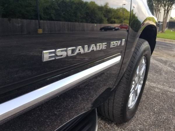 2008 Cadillac Escalade ESV / CLEAN TITLE & CAR FAX / NO ACCIDENTS for sale in Houston, TX – photo 7