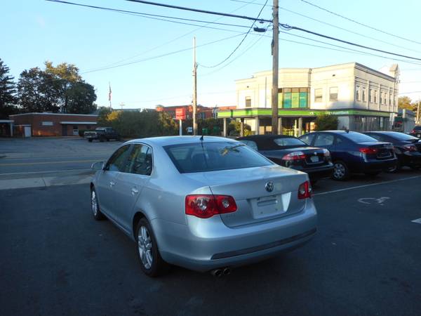 2007 VW JETTA 2.5 WOLFSBURG EDITION, LEATHER, SUNROOF, 115K MILES. for sale in Whitman, MA – photo 3