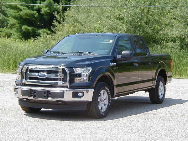 2017 Ford F-150 XLT 4x4 Crew for sale in Forest Lake, MN – photo 2