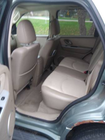 2007 Mercury Mariner - cars & trucks - by owner - vehicle automotive... for sale in Medina, OH – photo 6
