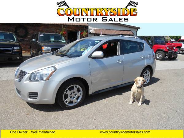 One Owner 2009 Pontiac Vibe Sport Wagon FWD 2.4L 4cyl Auto AC 176K for sale in South Haven, MI