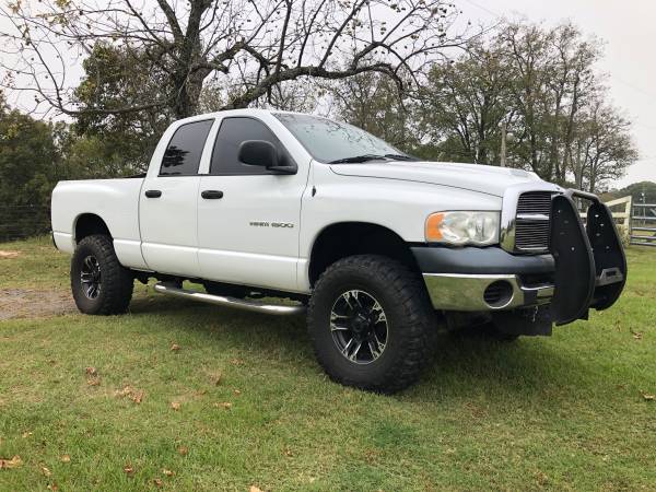 2004 Dodge Ram 1500 - 4x4 - 5 speed Manual! - 4WD for sale in Greenbrier, AR – photo 9