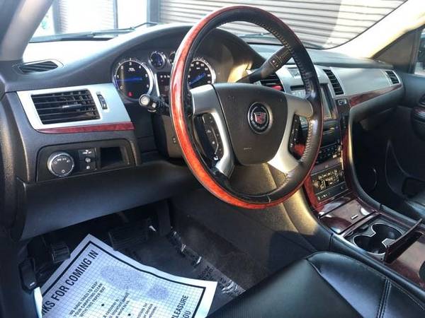 2010 Cadillac Escalade ESV Premium*AWD*Third Row Seats*Back Up Camera* for sale in Fair Oaks, NV – photo 12