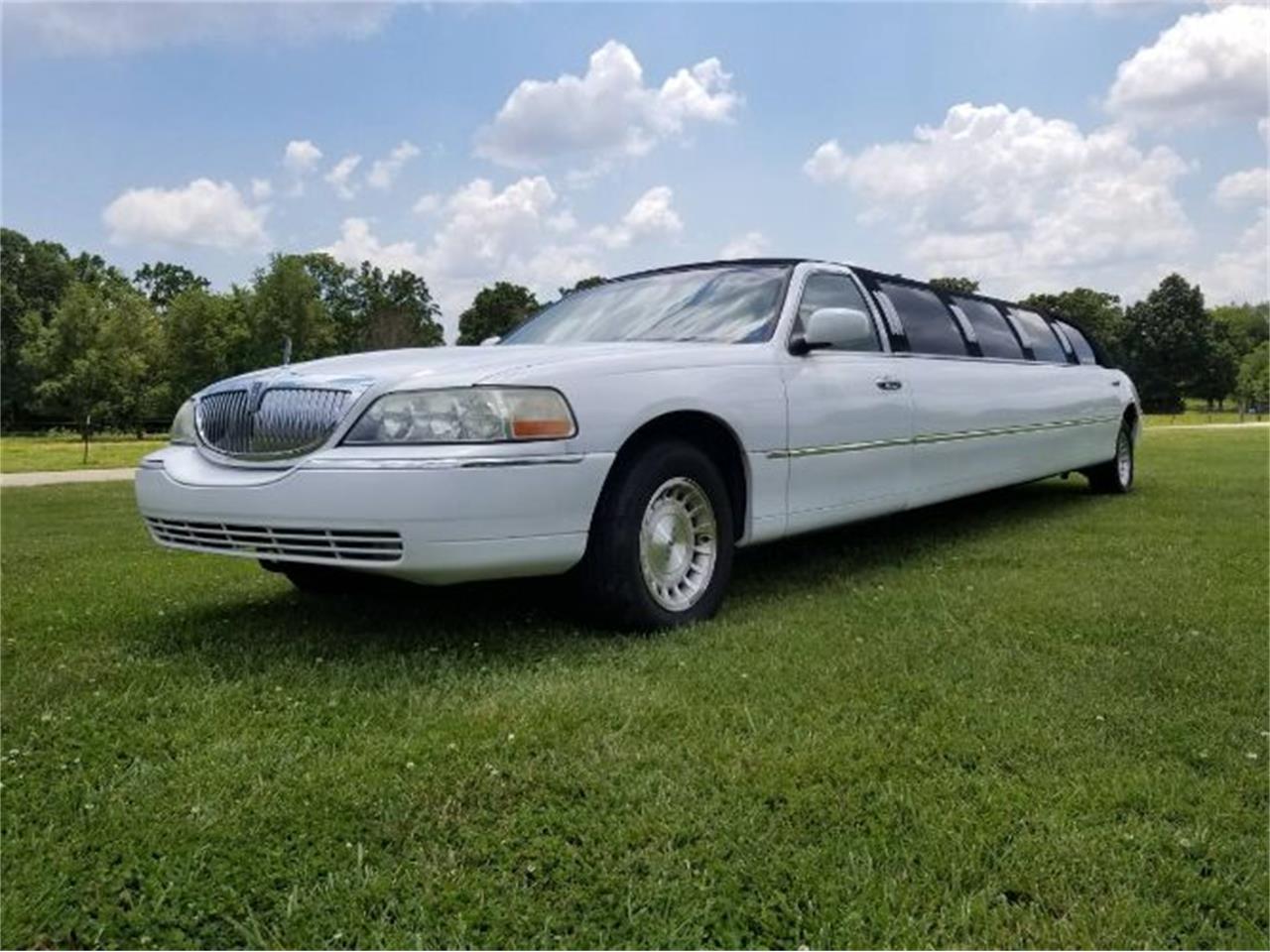 1999 Lincoln Town Car for sale in Cadillac, MI – photo 18