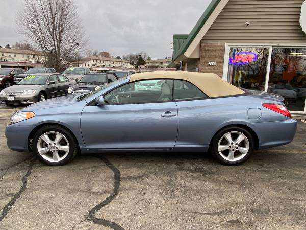 2005 Toyota Solara SLE Convertible Amazing condition for sale in Cross Plains, WI – photo 5