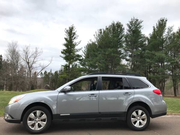 2011 Subaru Outback 3 6R Ltd H6 AWD 1 Owner 132K for sale in Other, MA