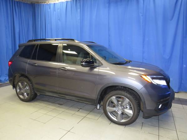 2020 Honda Passport Touring AWD - - by dealer for sale in Anchorage, AK – photo 3