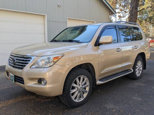 2008 Lexus LX570 (200 Series Land Cruiser) - - by for sale in Bend, OR