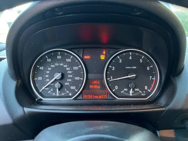 BMW 135i 6mt Pure Turbo for sale in Hicksville, NY – photo 18