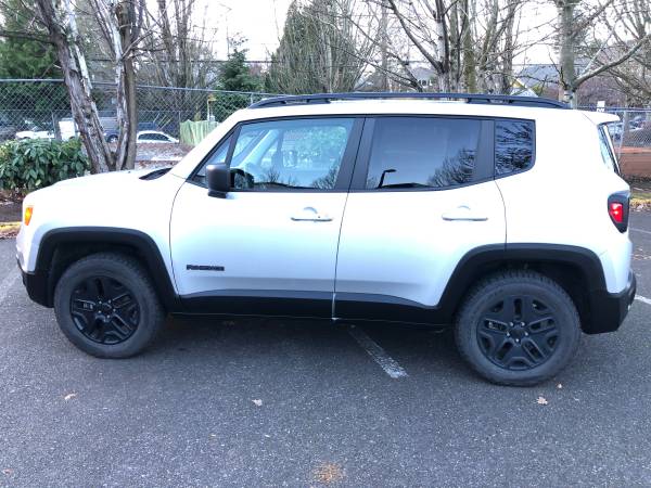2018 Jeep Renegade Upland Edition 4x4 - cars & trucks - by owner -... for sale in Portland, OR