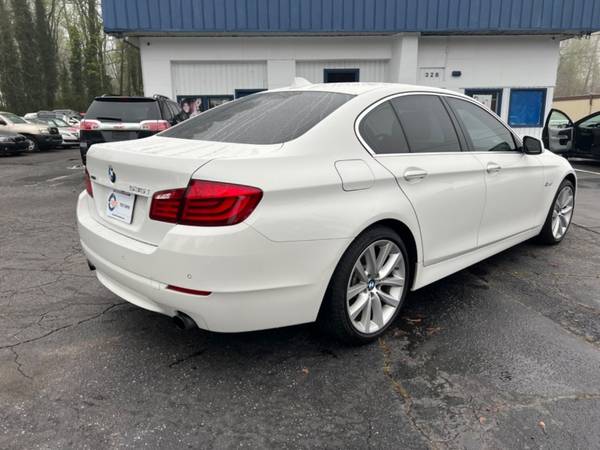2013 BMW 5 Series 4dr Sdn 535i xDrive AWD with Front & rear floor for sale in Cumming, GA – photo 7