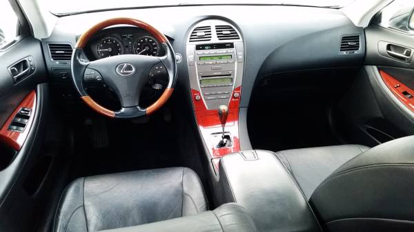 2008 Lexus ES350 Luxury Pkg (FREE CARFAX! RUNS AND DRIVES LIKE NEW! for sale in Rochester , NY – photo 11