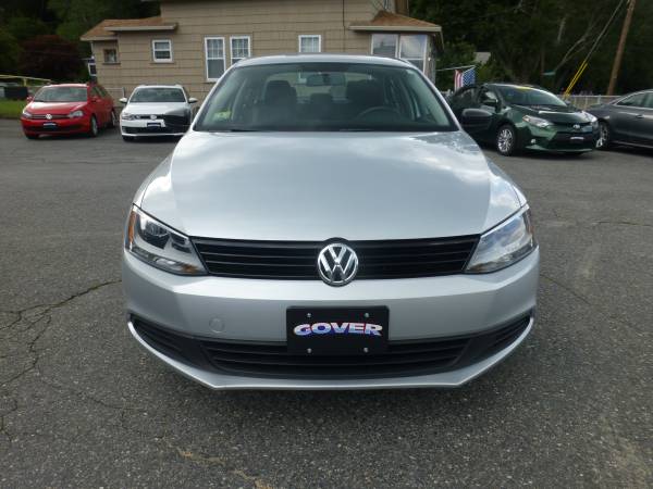 2011 VOLKSWAGEN JETTA - ONLY 30K MILES - 5-SPEED - 1-OWNER - CARFAX for sale in Millbury, MA – photo 2