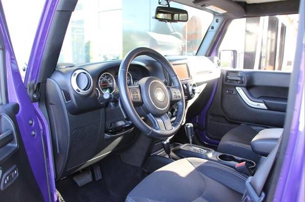 2017 Jeep Wrangler Unlimited Sahara for sale in Olympia, WA – photo 4